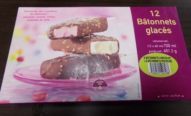 12 bâtonnets glacés - 6 bâtonnets chocolat et 6 bâtonnets pistache : photo du produit rappelé le 06/08/2021