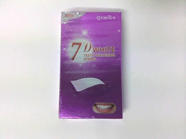 7d white teeth whitening strips Qimgo : photo 3 sur 4 du produit rappelé le 17/09/2026