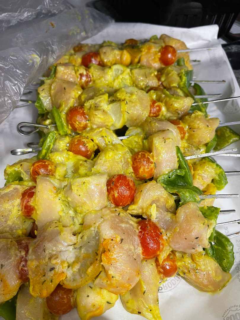 8 brochettes de poulet marinées thym citron Jules et Max : photo du produit rappelé le 25/07/2024