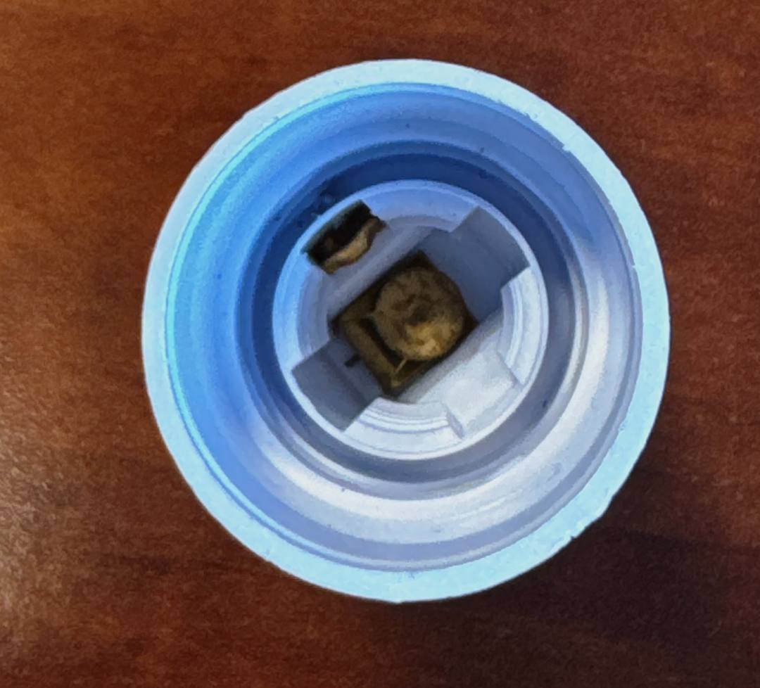 Adaptateur de douille blanc b22-e14 Allvision : photo du produit rappelé le 06/02/2026