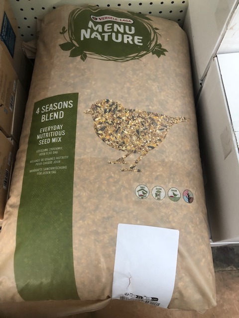 Aliment pour oiseaux 4 seasons blend 20 kg Versele Laga : photo du produit rappelé le 25/04/2023