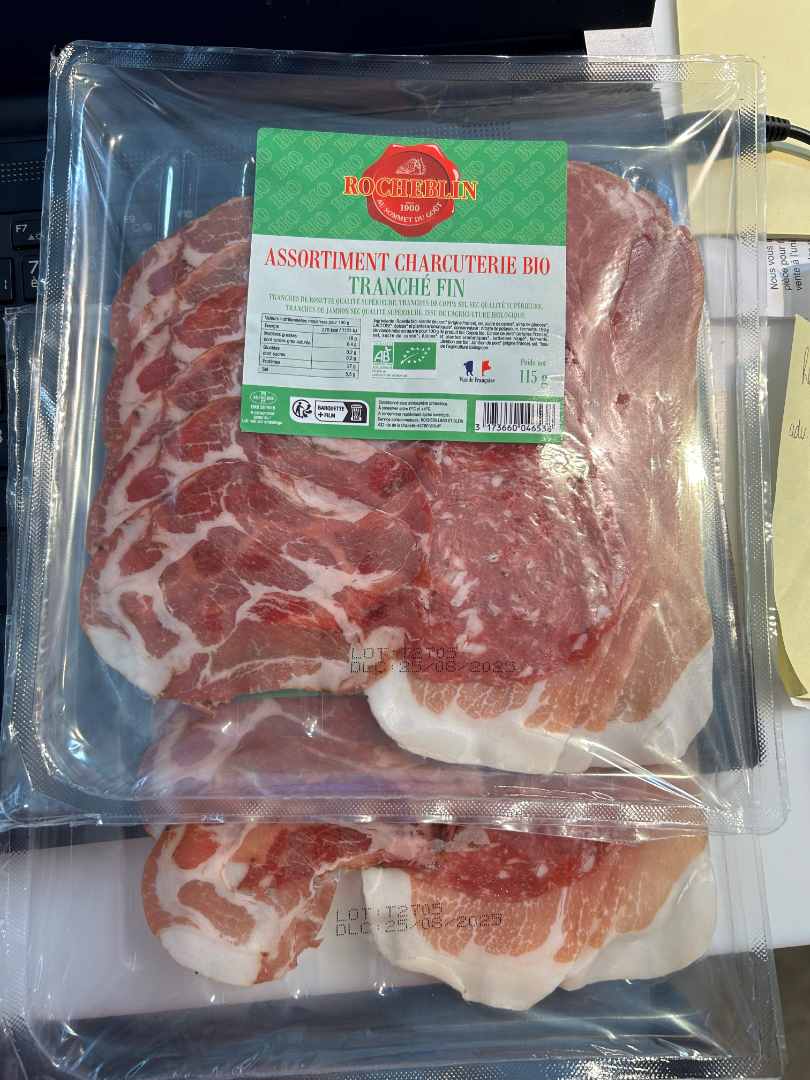Assortiment de charcuterie bio 115 g, issu de l'agriculture Rocheblin : photo du produit rappelé le 02/07/2024