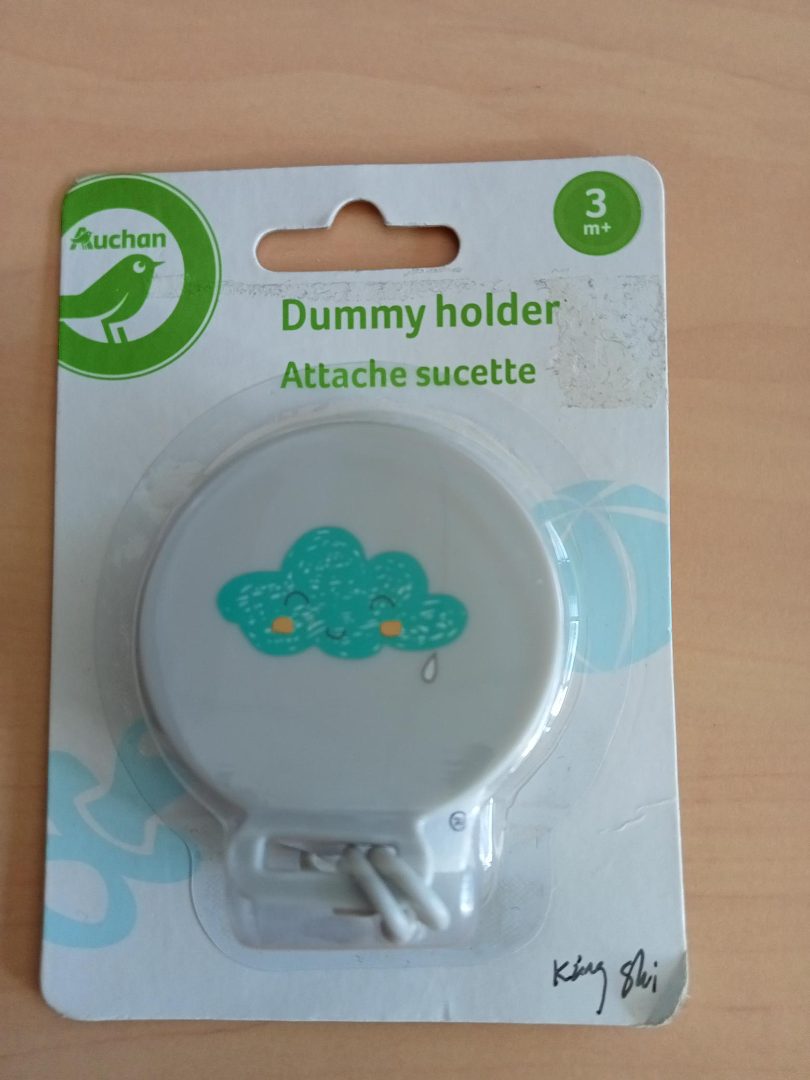 Attache sucette Auchan Essentiel : photo du produit rappelé le 10/08/2022