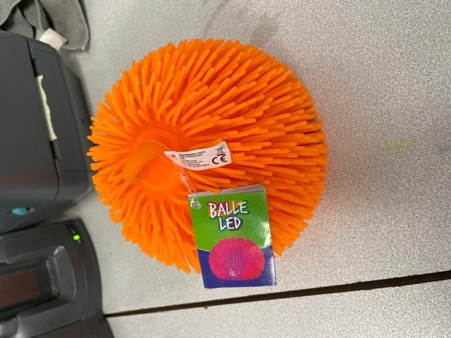 Balle LED Cepewa : photo du produit rappelé le 28/04/2021