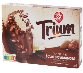 Batonnets vanille enrobage chocolat au lait eclats d'amandes x4 Trium : photo du produit rappelé le 17/06/2021