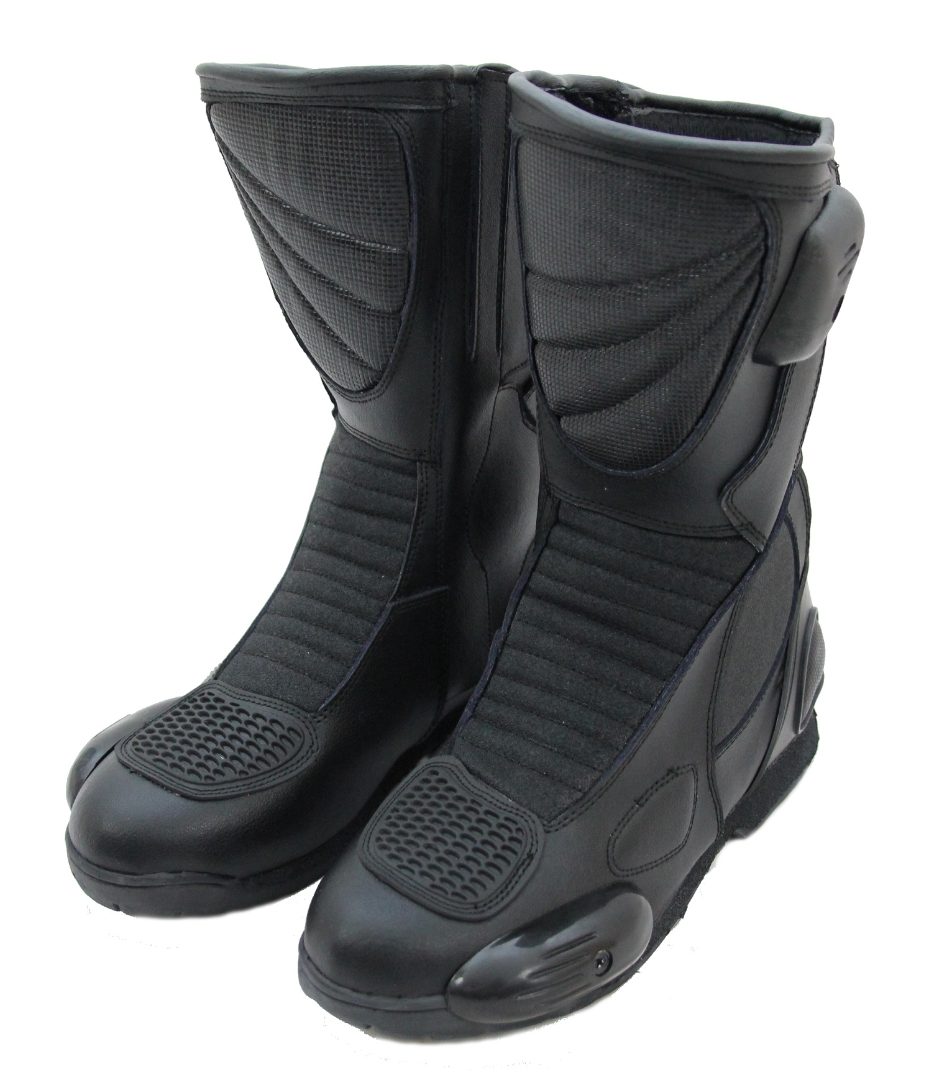 Bottes moto Karno-Motorsport : photo du produit rappelé le 28/03/2022