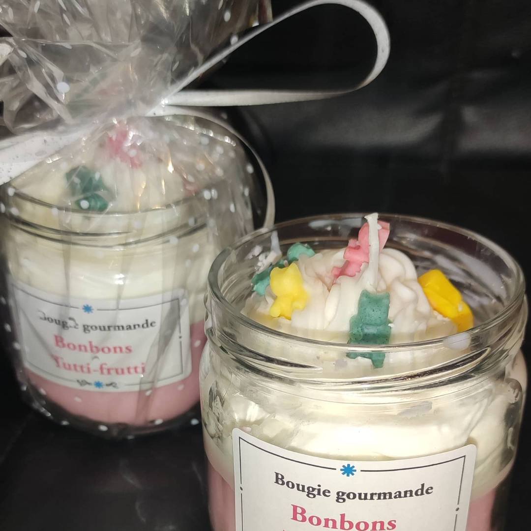Bougies gourmandes Bleu Amour : photo du produit rappelé le 14/06/2023