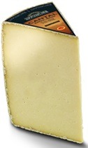 Cantal entre-deux au lait cru 1/8 de meule x1 Comptoir des Affineurs : photo du produit rappelé le 03/01/2023