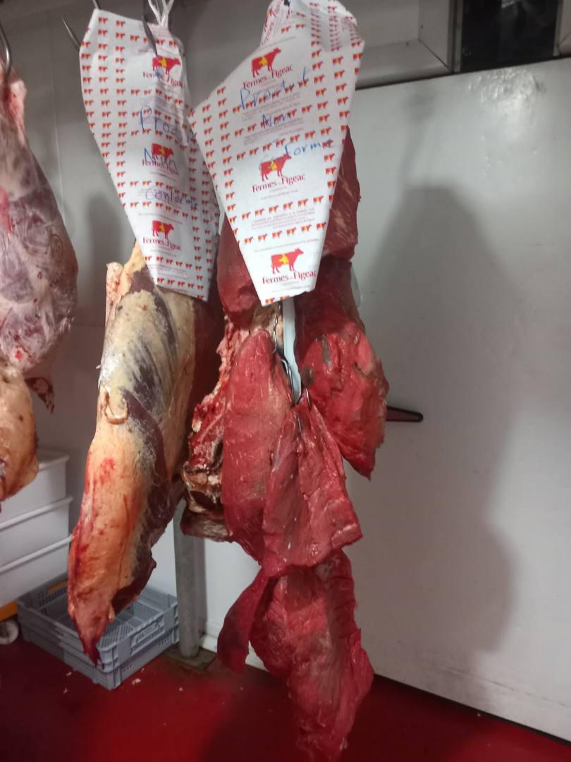 Carcasse de viande de boeuf Limousine : photo du produit rappelé le 28/09/2026