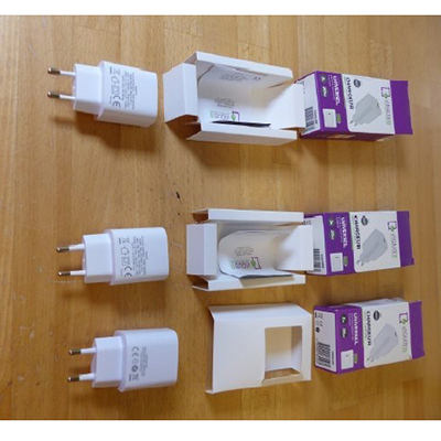 Chargeur secteur 1 port USB-c - universel- pour tout appareil ios Vigus B : photo du produit rappelé le 17/04/2026