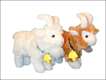 Chèvre en peluche avec cloche en tissu 2 assorties 20cm Cedatec : photo du produit rappelé le 19/12/2023