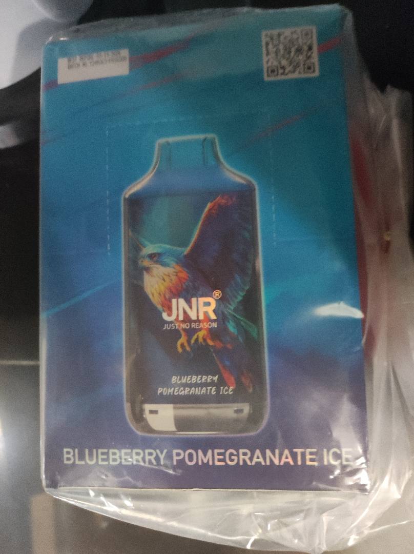 Cigarette jnr-falcon saveur blueberry- pomegranate ice- 20mg/ml : photo du produit rappelé le 16/07/2024
