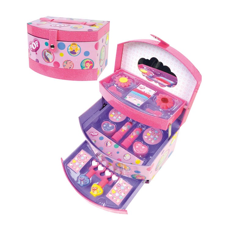 Coffret beauté pop girl Markwins : photo du produit rappelé le 11/06/2024