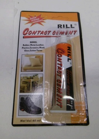 Colle contact cement de marque rill : photo du produit rappelé le 19/10/2023