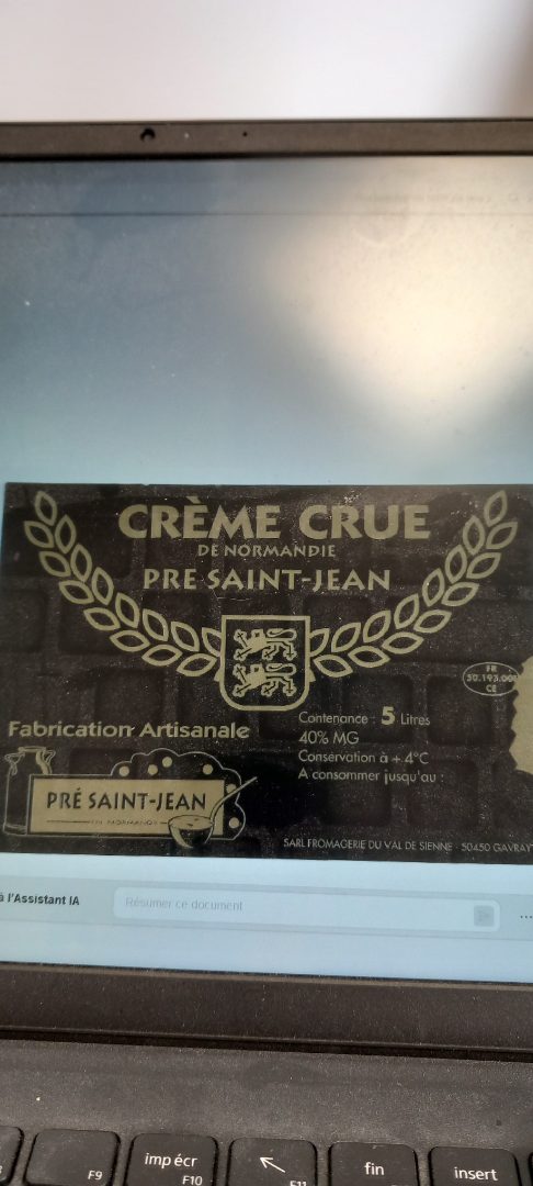 Creme crue 40%mg Pret Saint Jean Fromagerie du Val de Sienne : photo du produit rappelé le 21/05/2025