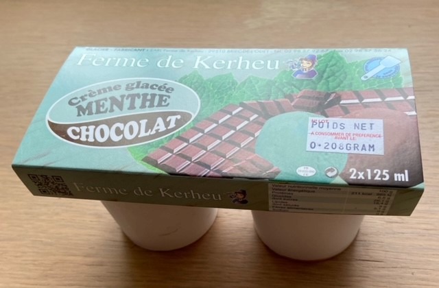 Crème glacée menthe / chocolat Ferme de Kerheu : photo 2 sur 2 du produit rappelé le 24/02/2022