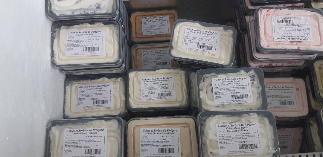 Crème glacée violette Glace & Sorbets du Périgord : photo du produit rappelé le 20/07/2021