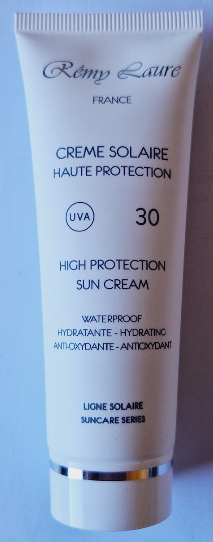 Creme solaire haute protection spf30 Remy Laure : photo 4 sur 5 du produit rappelé le 01/02/2023