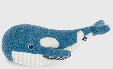 Doudou baleine Petit Bateau : photo du produit rappelé le 22/07/2025