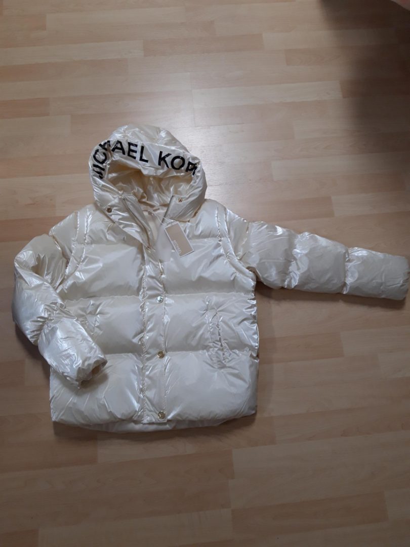 Doudoune Michael Kors : photo 2 sur 2 du produit rappelé le 05/01/2024