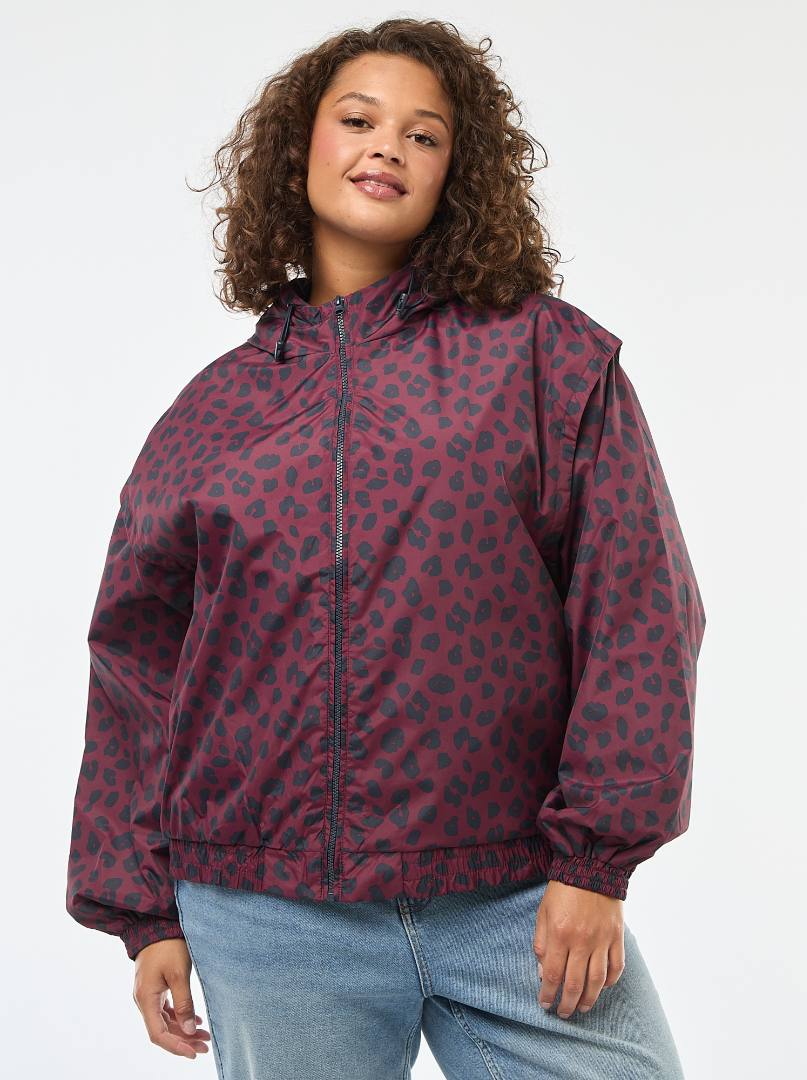 Dpt67 coupe vent leger - capuche - zippee coloris burgundleo Kiabi : photo du produit rappelé le 10/03/2026