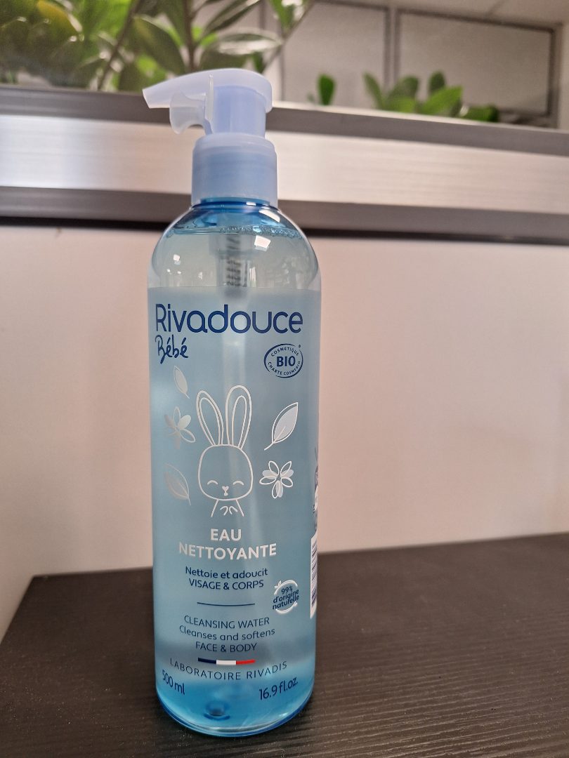 Eau nettoyante bébé bio Rivadouce : photo du produit rappelé le 17/06/2024