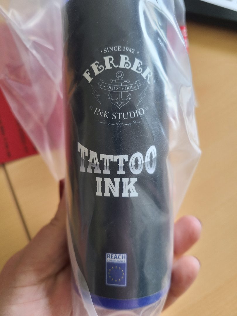 Encre de tatouage bleue ci77007 Ferber Ink : photo 2 sur 3 du produit rappelé le 10/04/2024