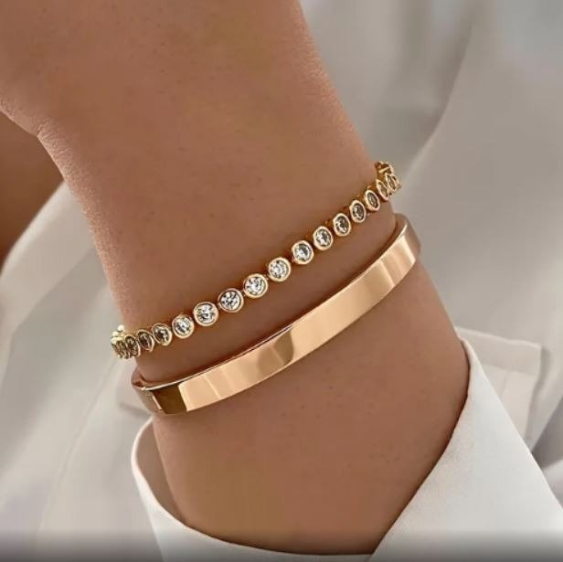 Ensemble de 2 bracelets simples en alliage de zinc incrustés de strass : photo du produit rappelé le 27/09/2024