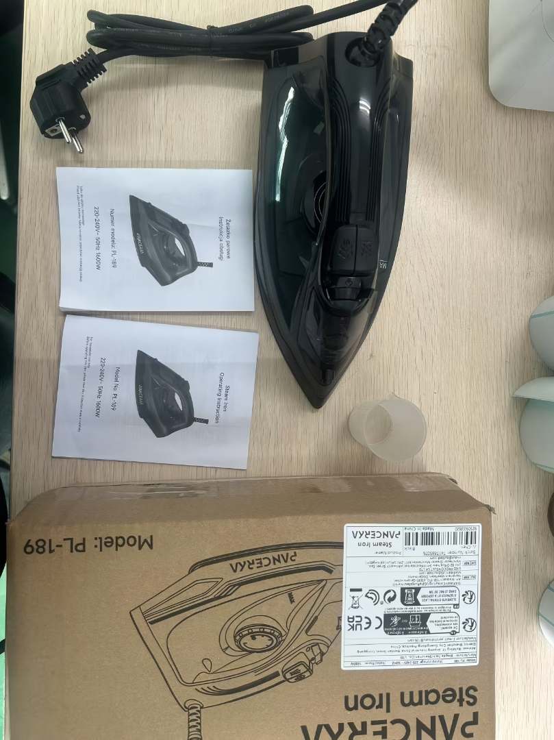 Fer à repasser électrique robuste Pancerka : photo du produit rappelé le 19/05/2026