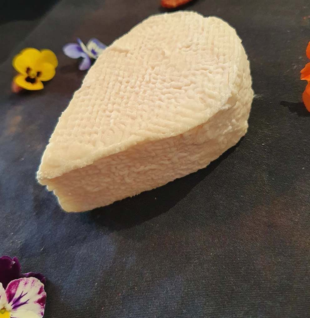Feuille, poivre, figou, brique cendrée, buchette Fromagerie de la Ribière : photo du produit rappelé le 26/12/2023