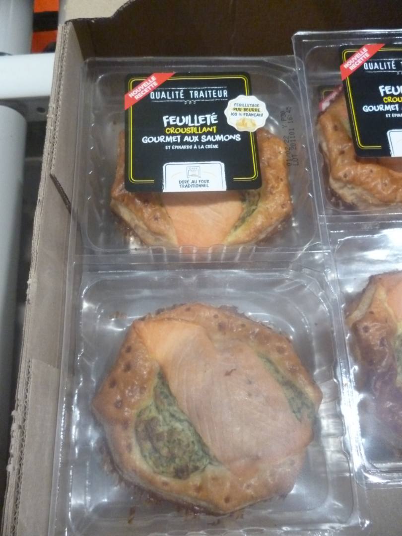 Feuilleté croustillant gourmet aux saumons Qualite Traiteur : photo du produit rappelé le 20/01/2022