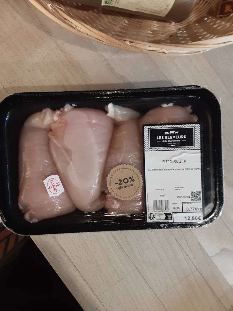 Filet de poulet Les Eleveurs de la Charentonne : photo du produit rappelé le 27/09/2024