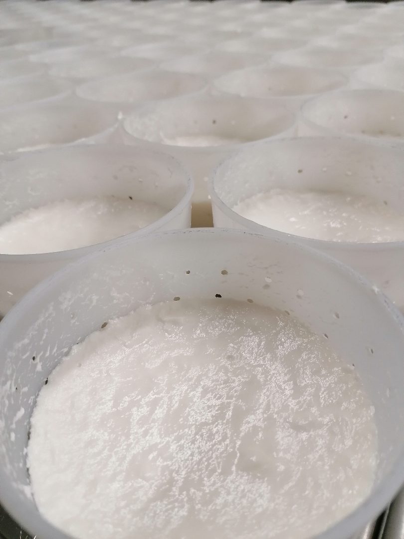 Fromage blanc de chèvre Chèvrerie d'Amélie : photo du produit rappelé le 18/08/2025