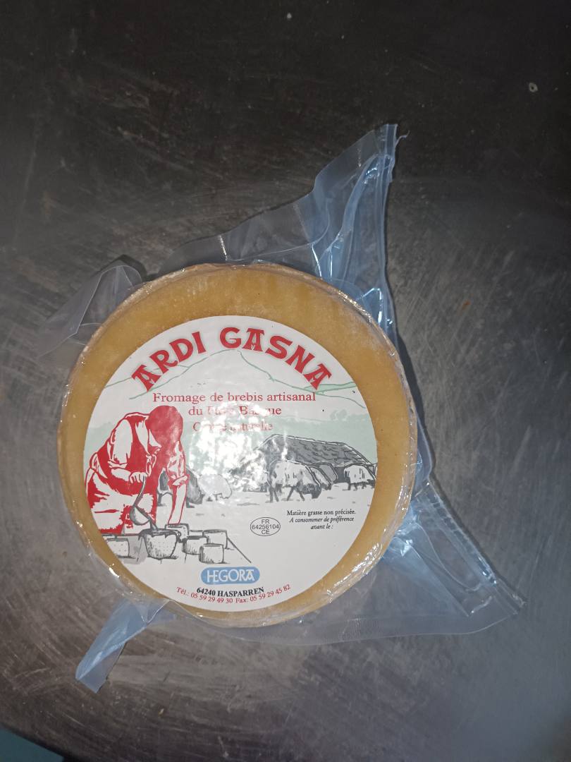 Fromage de brebis fermier au lait cru Ferme Irigoinia : photo 2 sur 2 du produit rappelé le 27/05/2024