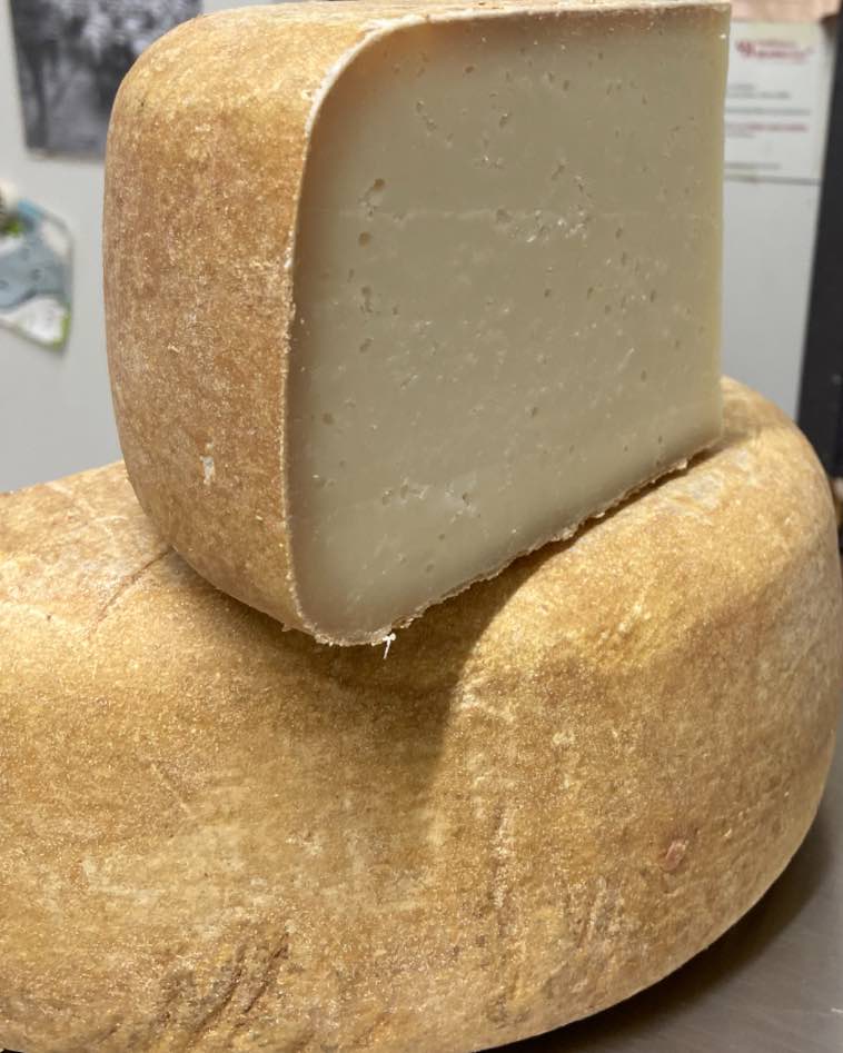 Fromage fermier pur brebis : photo du produit rappelé le 24/06/2025