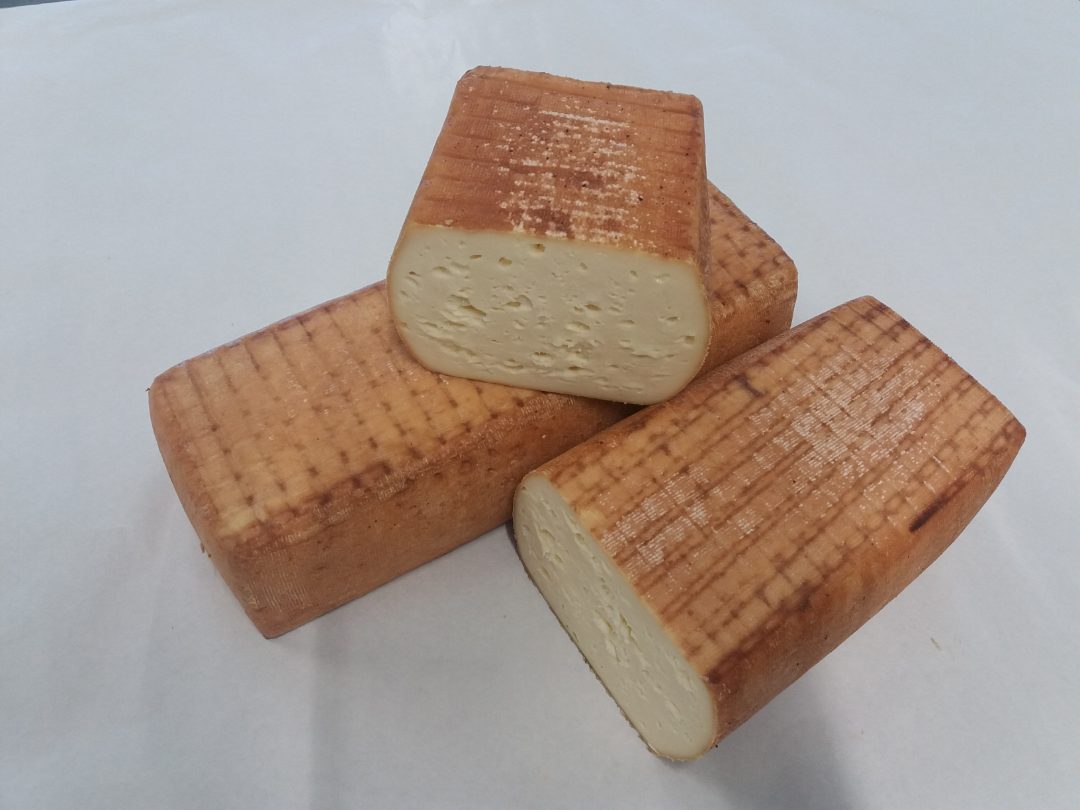 Fromage pasteurise pour repas raclette 2kg fume Societe Laitiere de Vichy : photo du produit rappelé le 06/03/2024