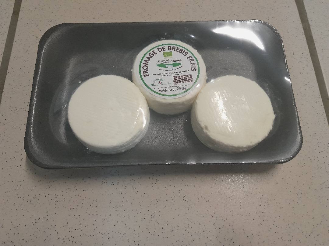 Fromages de brebis frais x3 La Ferme des Lacaunes : photo du produit rappelé le 06/07/2023