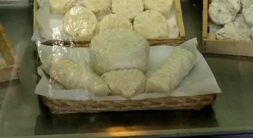 Fromages de chèvres lactiques au lait cru Vente au Détail/Sans Étiquette : photo du produit rappelé le 16/10/2026