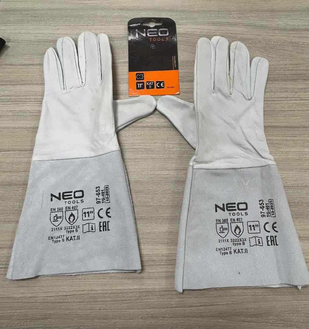 Gants de travail (soudure) Neo Tools : photo du produit rappelé le 13/03/2026