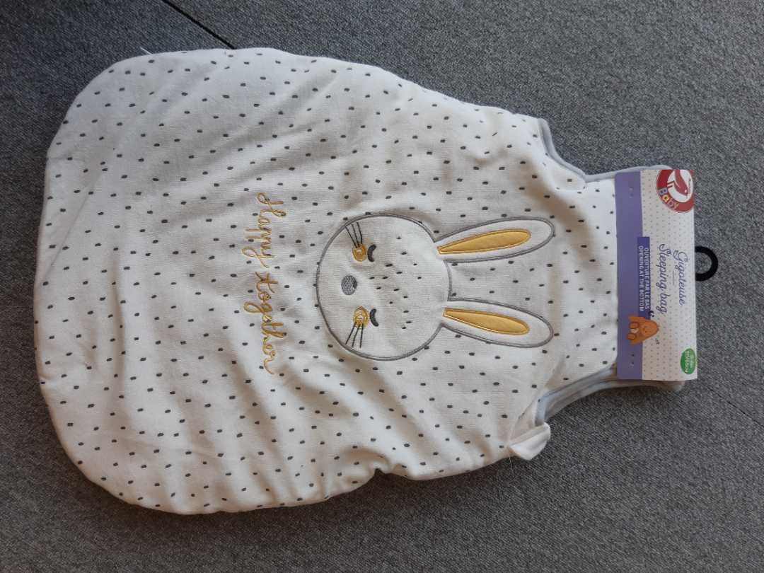 Gigoteuse tête de lapin brodee Auchan Baby : photo du produit rappelé le 22/10/2021