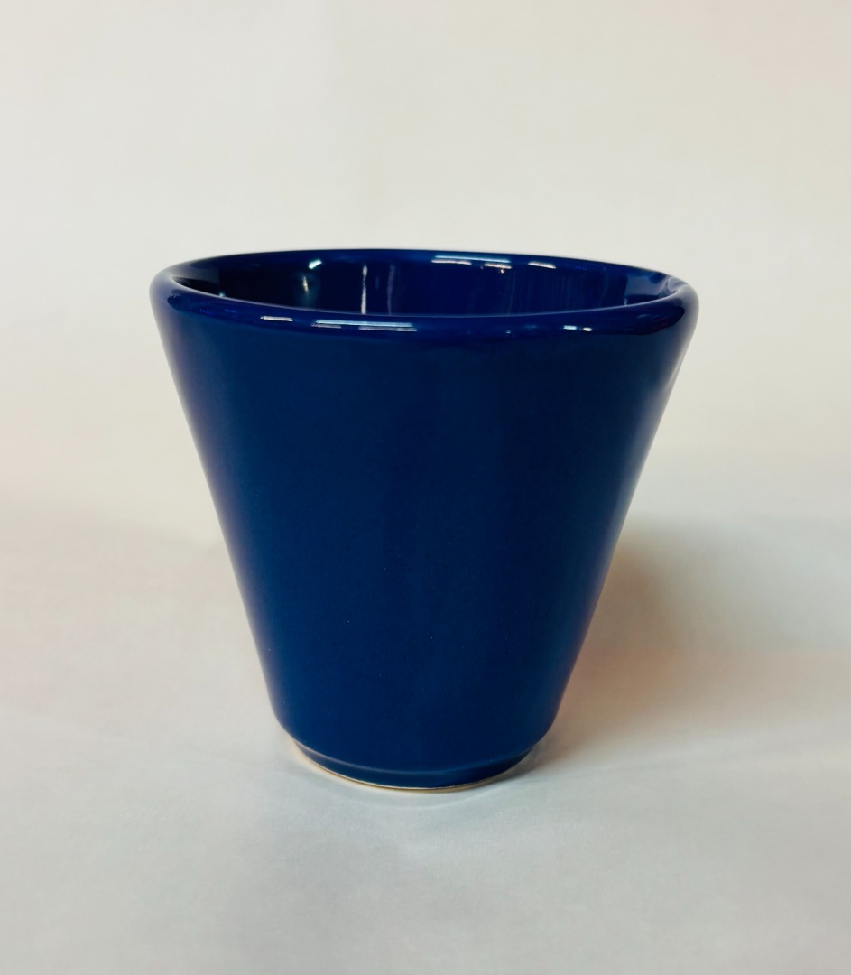 Gobelet à café bleu foncé : photo du produit rappelé le 19/09/2025