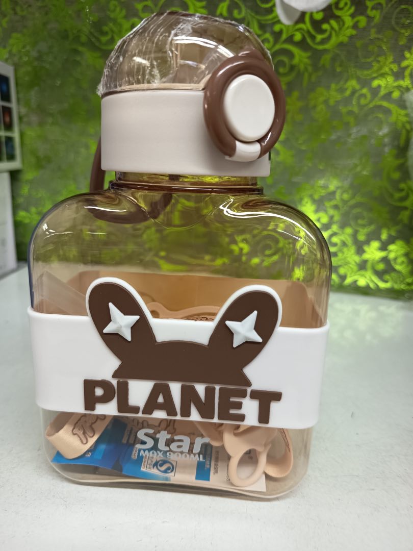 Gourde planet star : photo du produit rappelé le 08/08/2025