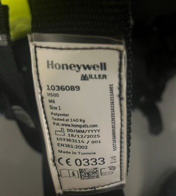 Harnais Honeywell Miller : photo 3 sur 5 du produit rappelé le 28/01/2026