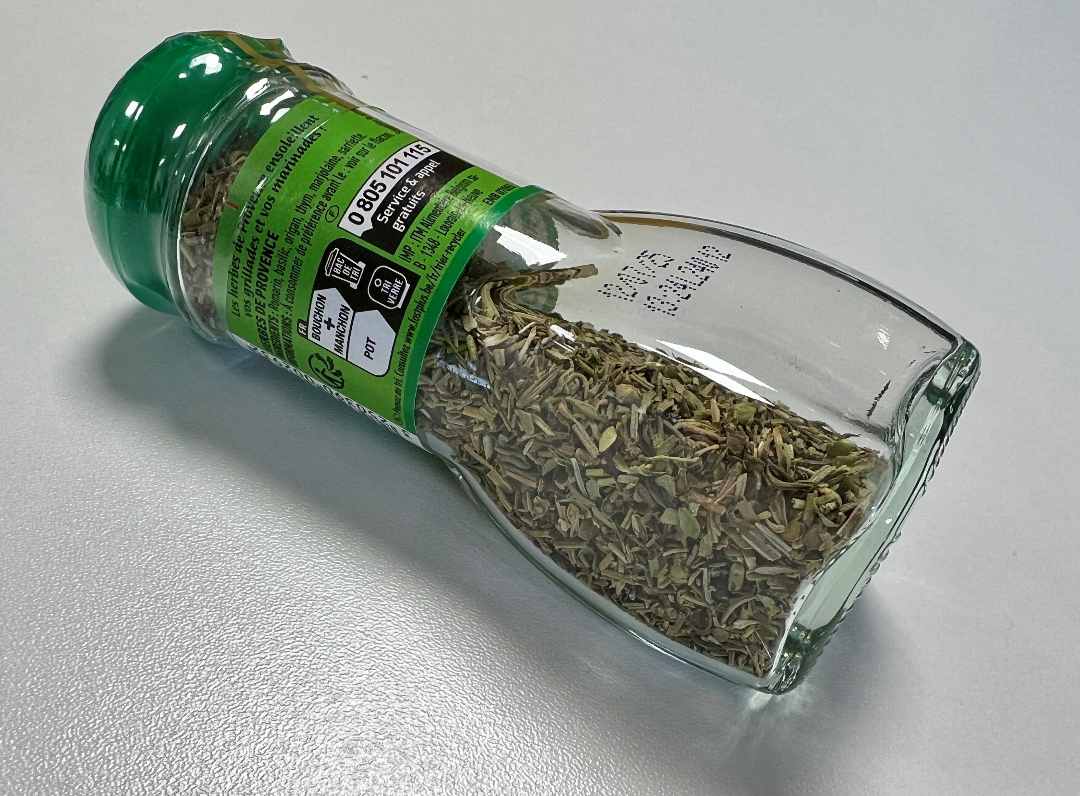 Herbes de provence Cigalou : photo 2 sur 2 du produit rappelé le 11/04/2024