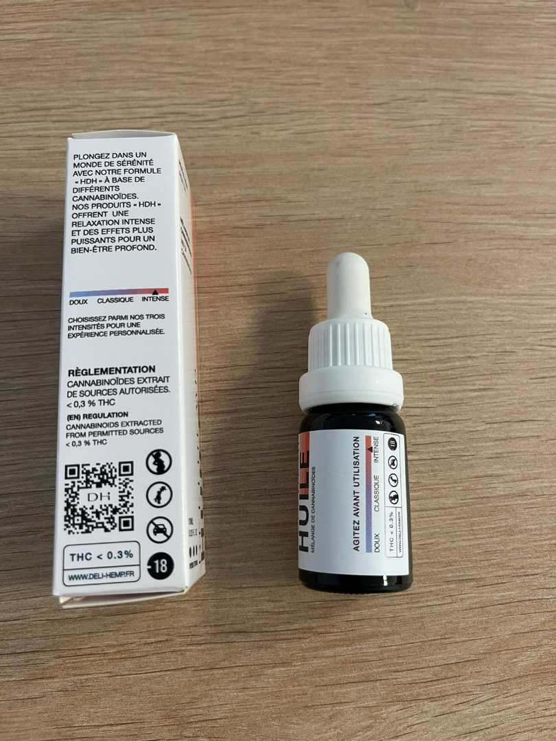 Huile hdh - chanvre - strong Deli Hemp : photo du produit rappelé le 04/10/2023
