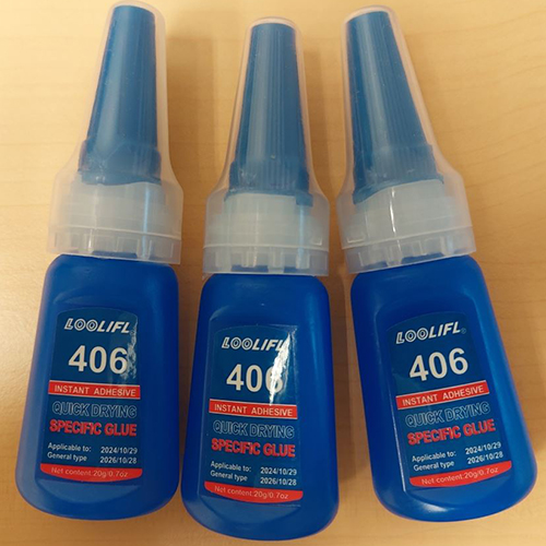 Instant adhesive quick drying specific glue colle Loolifl : photo du produit rappelé le 25/04/2025