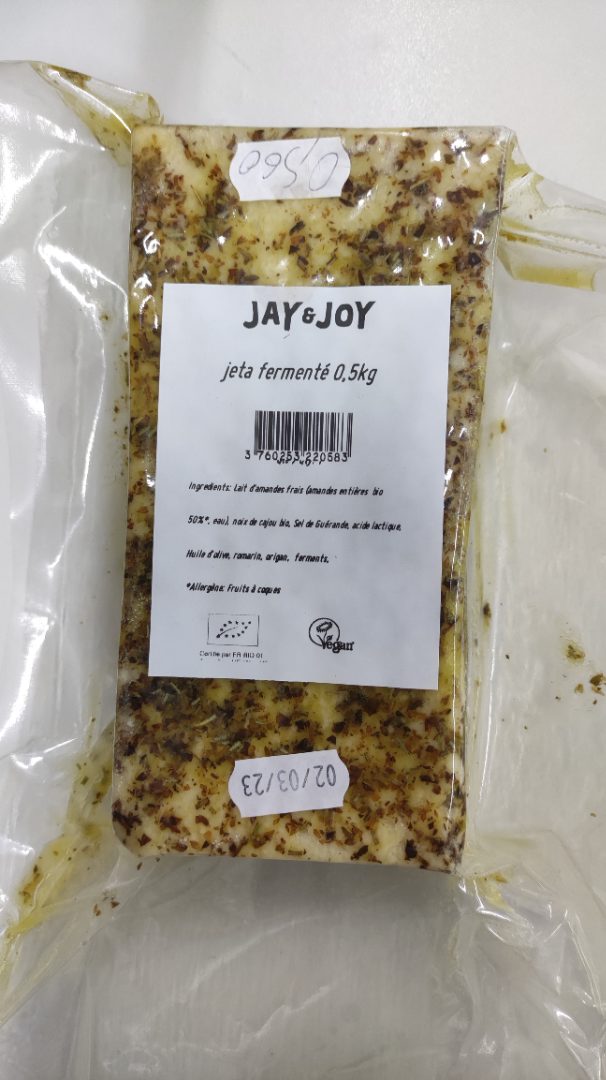 Jeta fermenté 500g - spécialité végétale au lait d'amande Jay&Joy : photo du produit rappelé le 23/01/2023