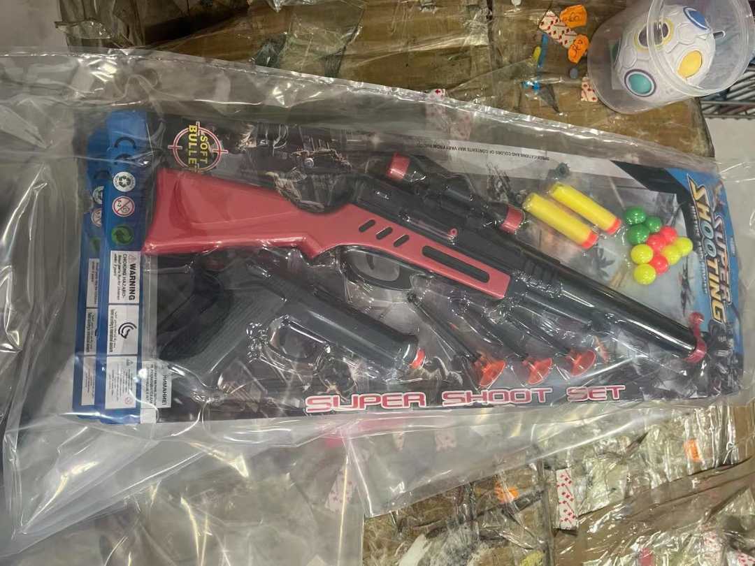 Kit carabine et pistolet Super Shoting : photo du produit rappelé le 27/10/2025