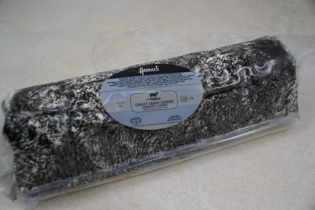 Lingot geant cendre fermier Hennart : photo du produit rappelé le 12/08/2022