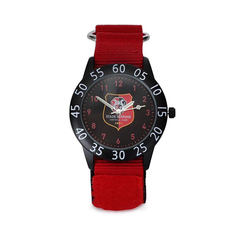 Montre enfant dénommée Stade Rennais : photo du produit rappelé le 13/10/2021